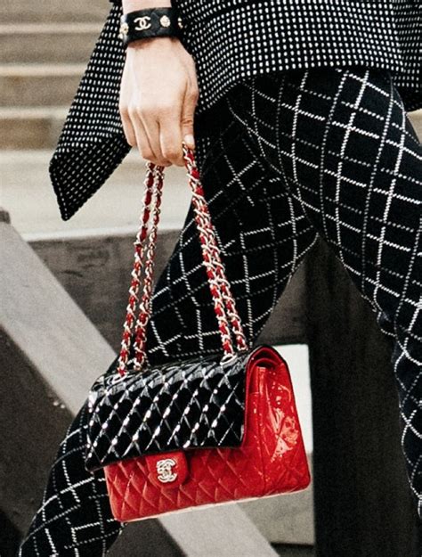 popular chanel bags 2020.